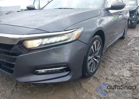 2020 Honda Accord Hybrid Exl z USA, uszkodzony, nr VIN 1HGCV3F5XLA015351